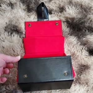 Sunglasses case